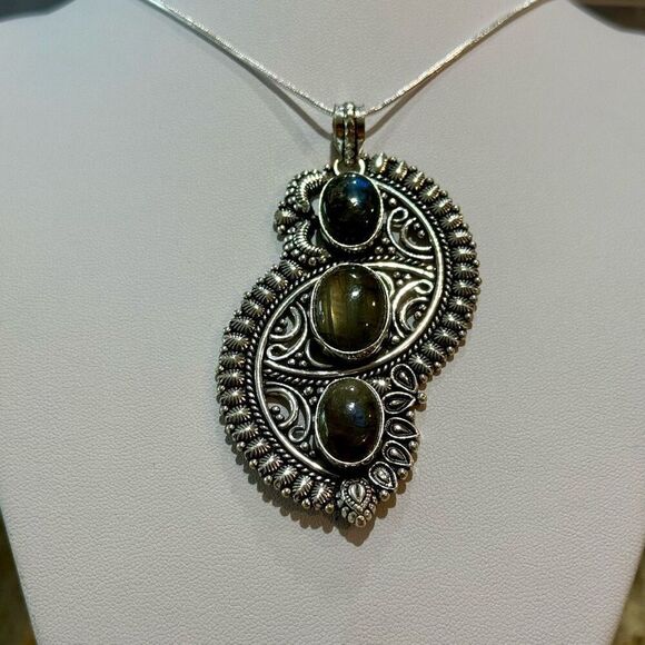 Stunning Bali Abstract Labradorite Sterling Silver Pendant Statement Necklace - Picture 4 of 6